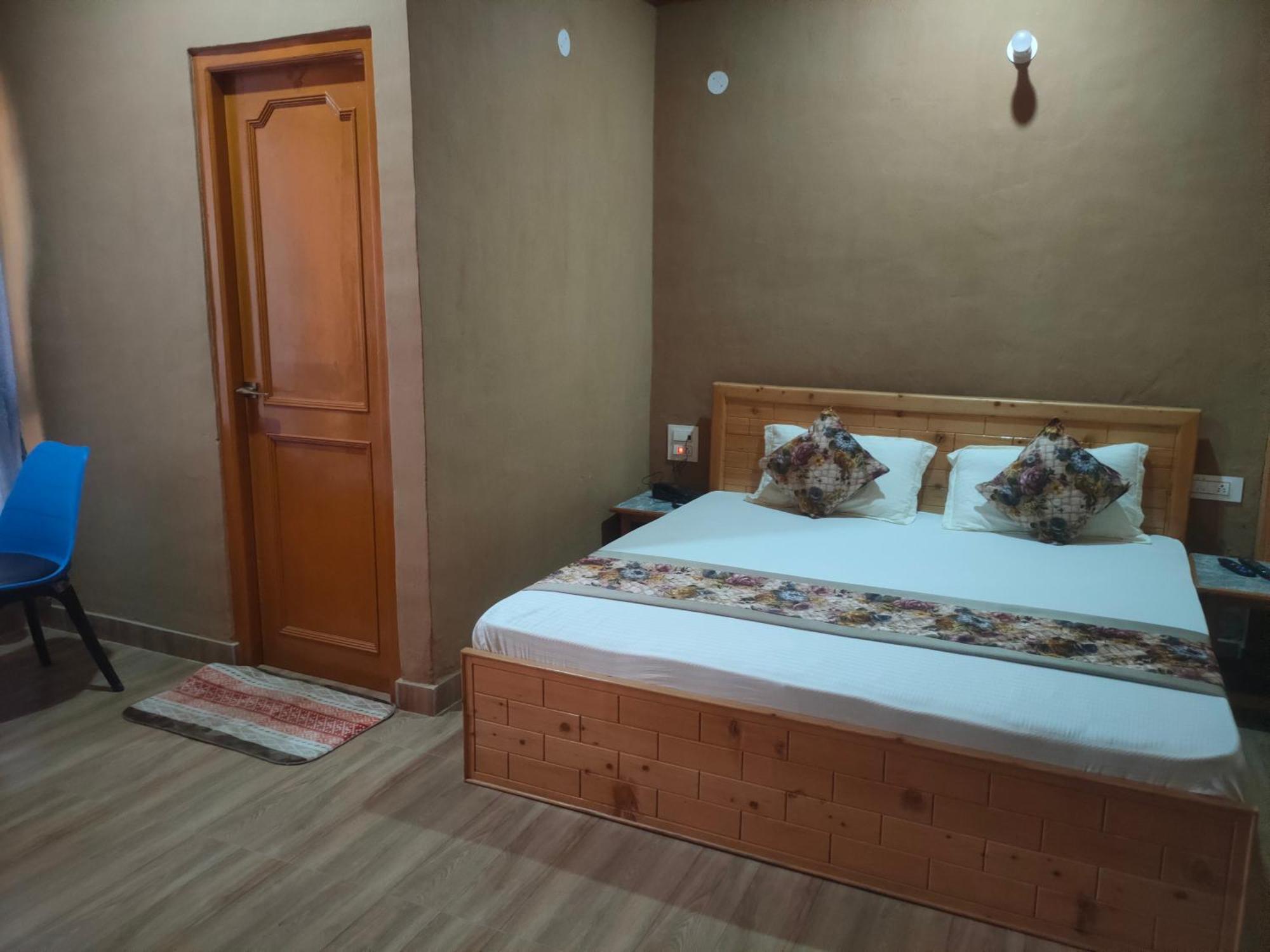 Hotel Cozy Haven Mandi Eksteriør bilde